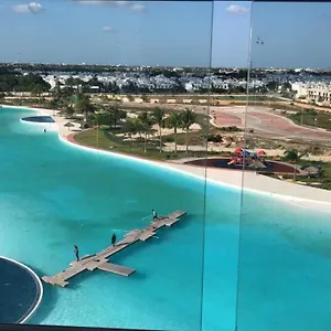 Departamento De Lujo 3 Recamaras En Exclente Ubicacion , Cancun Mexico